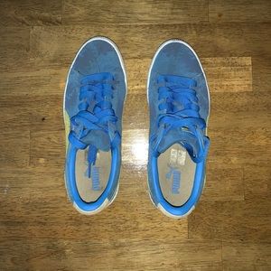 PUMA Womans Shoes
